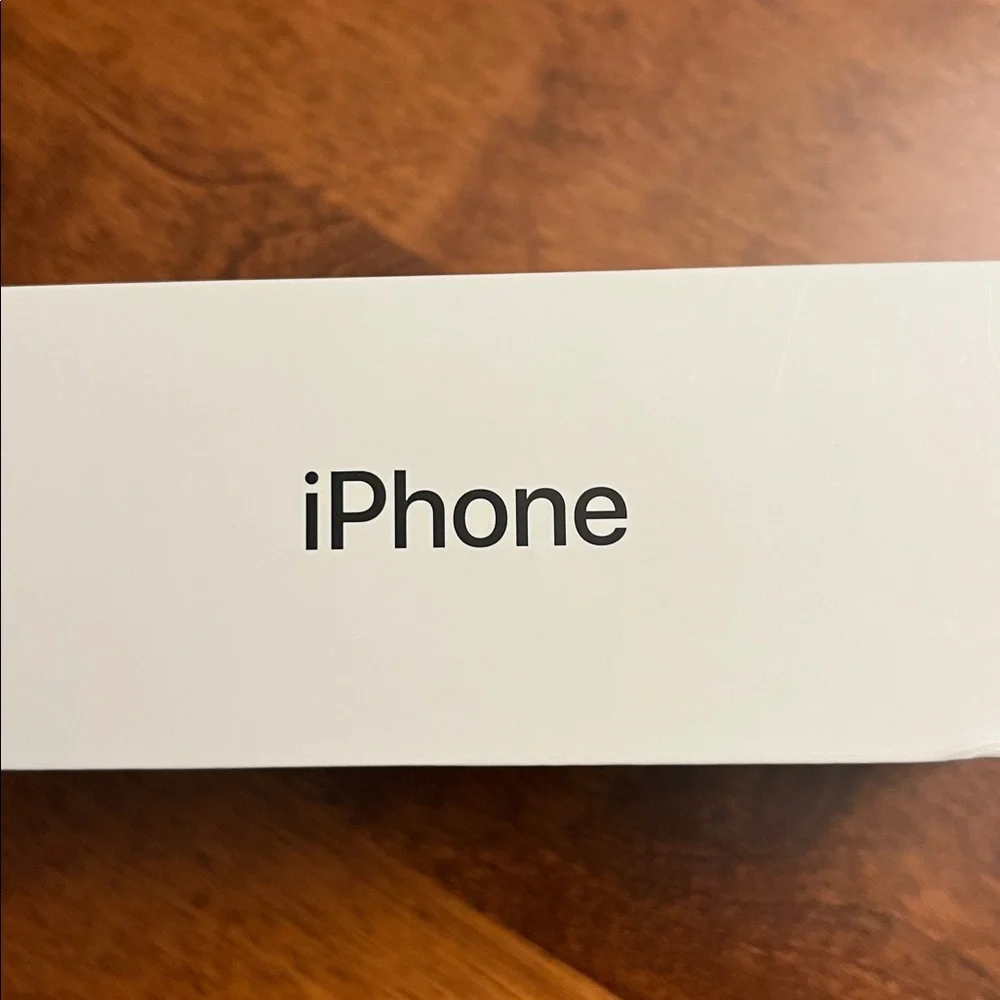 Apple iPhone SE - Box